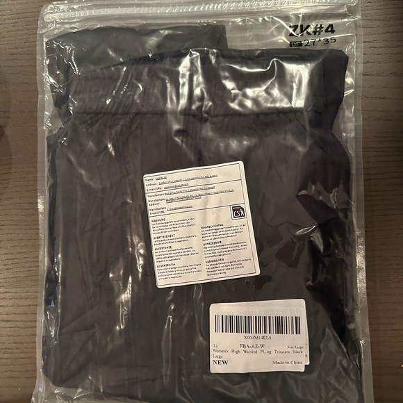 High Waisted Wide Leg Pleated Dress Pants NIP - Picture 5 of 10